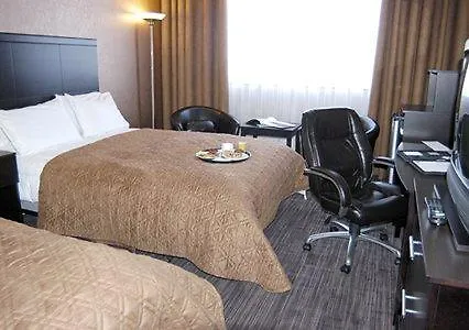 Clarion Hotel & Suites Downtown Montreal