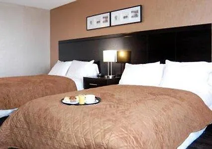 Clarion Hotel & Suites Downtown Montreal Canada