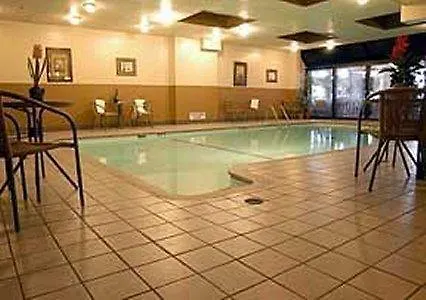 Clarion Hotel & Suites Downtown Montreal
