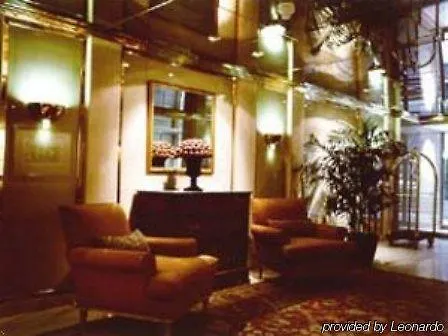 Clarion Hotel & Suites Downtown Montreal Canada