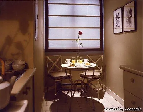 Clarion Hotel & Suites Downtown Montreal