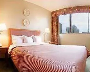 Clarion Hotel & Suites Downtown Montreal