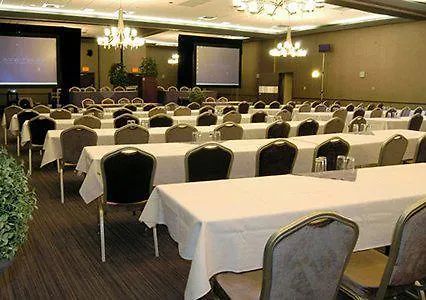 Clarion Hotel & Suites Downtown Montreal
